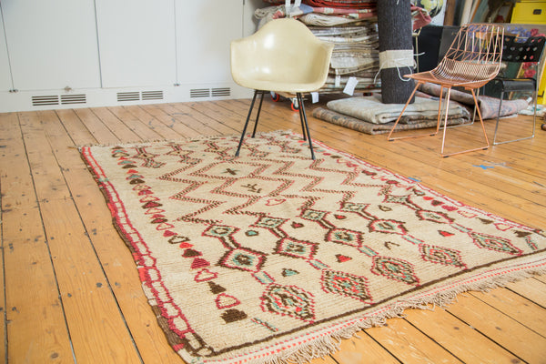 5x7 Vintage Moroccan Rug // ONH Item ee002257 Image 1