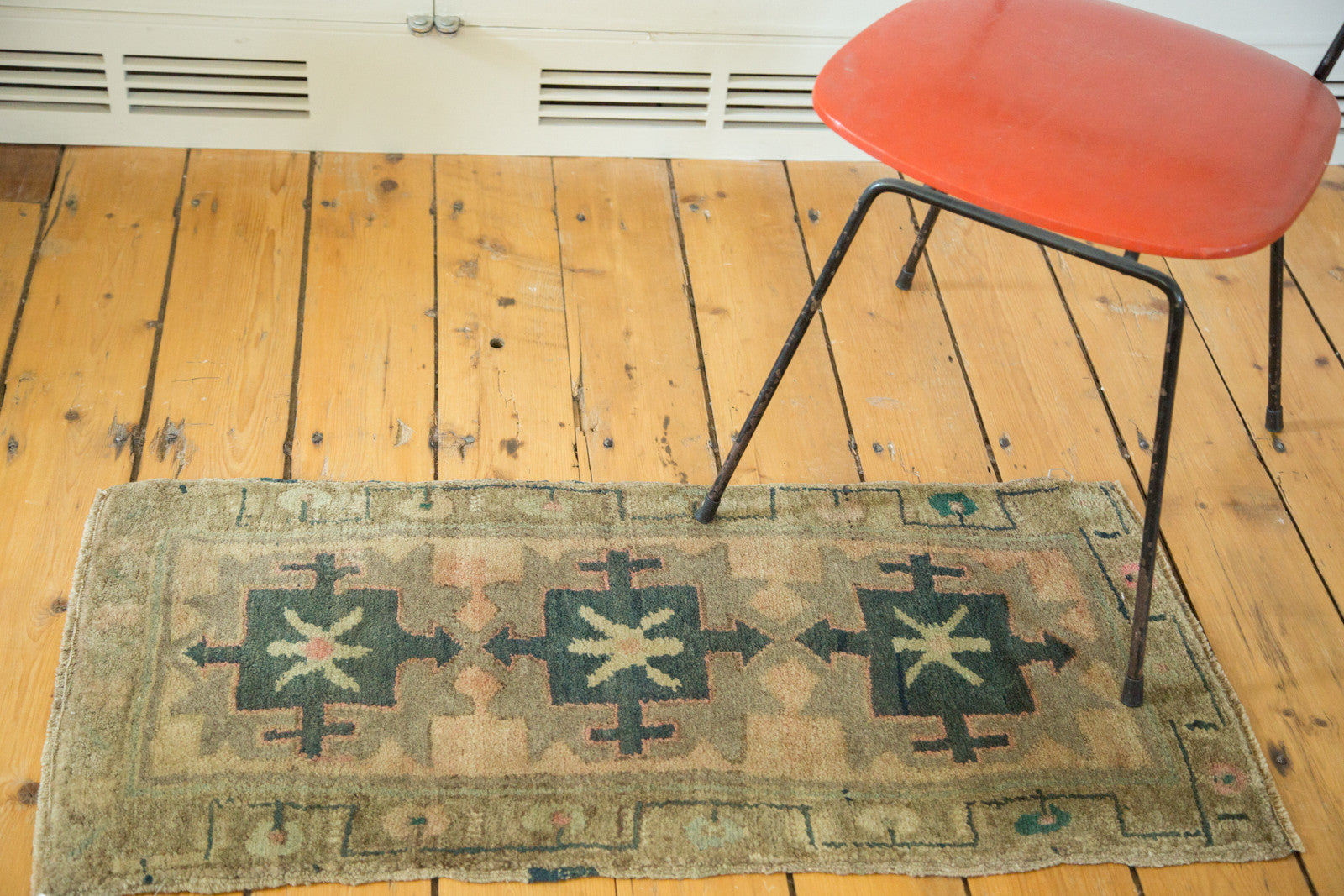 1.5x3.5 Vintage Oushak Rug Runner // ONH Item ee002264 Image 1