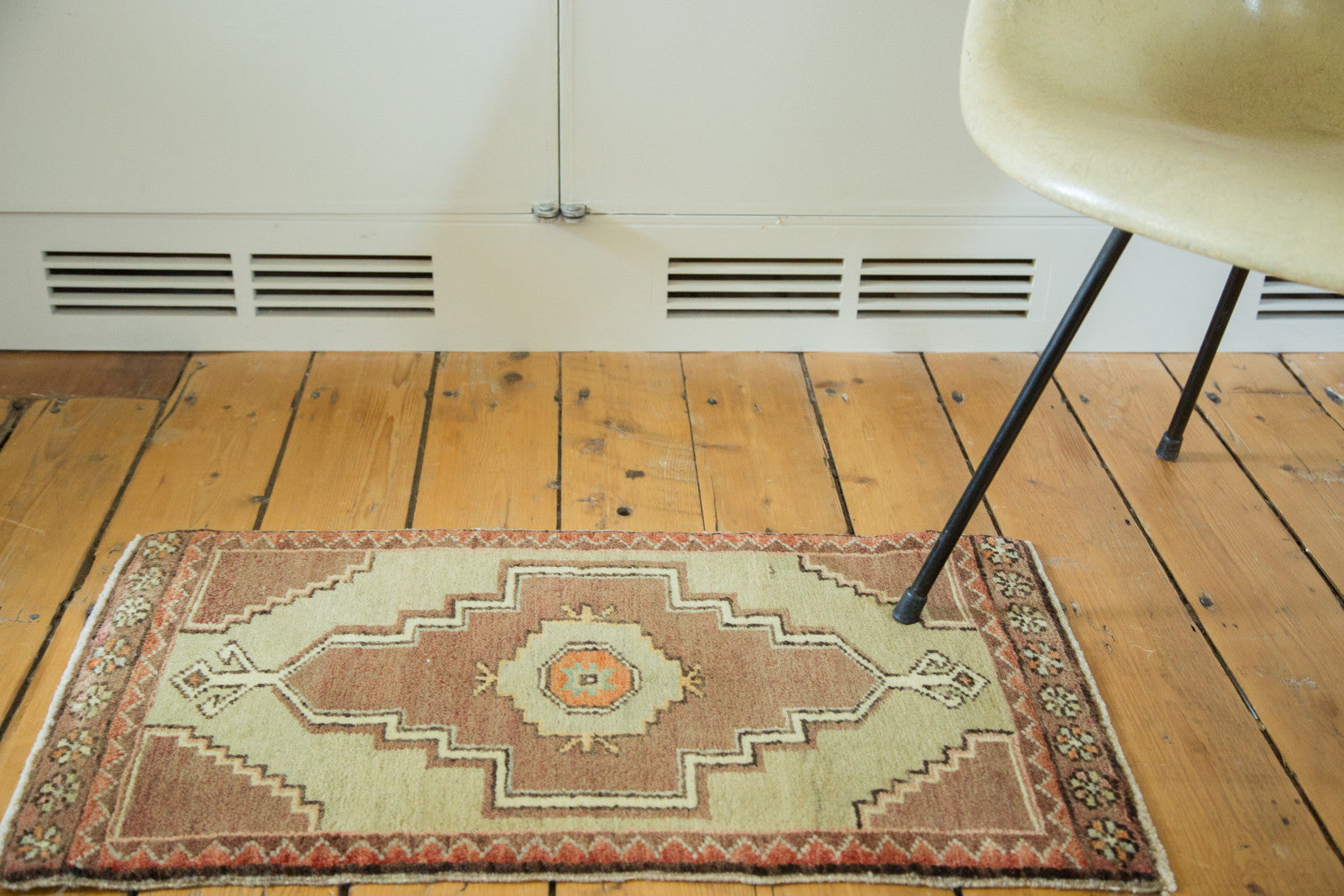  Vintage Oushak Rug Runner / Item ee002265 image 2