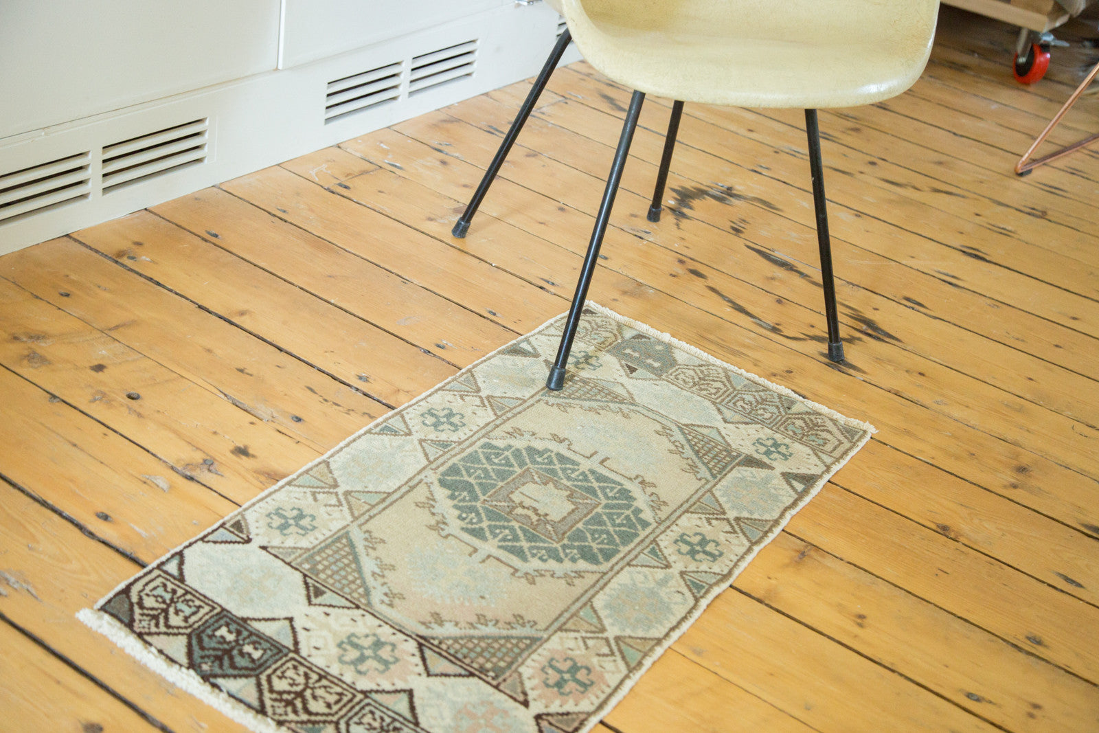  Vintage Oushak Rug Runner / Item ee002277 image 2