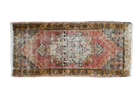 1.5x3.5 Vintage Oushak Rug Runner // ONH Item ee002296