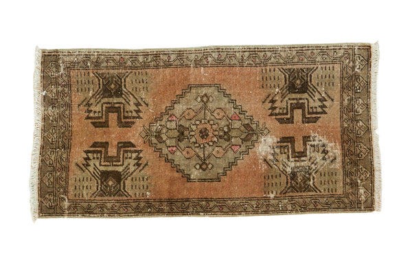 1.5x3 Vintage Oushak Rug Runner // ONH Item ee002303