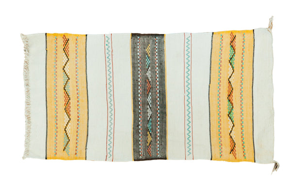 1.5x3 Vintage Kilim Rug Runner // ONH Item ee002316