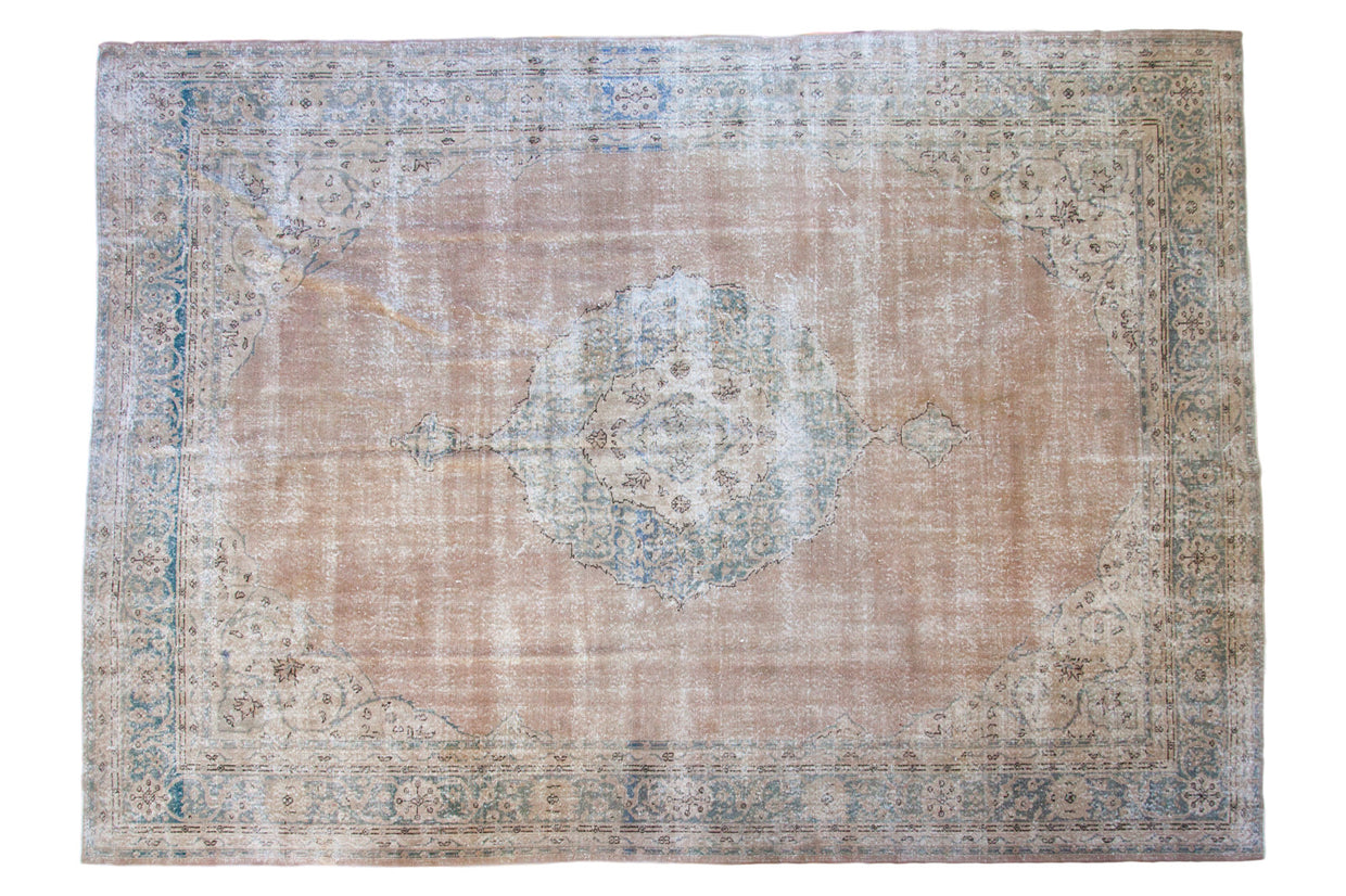 9.5x13 Vintage Distressed Oushak Carpet // ONH Item ee002366