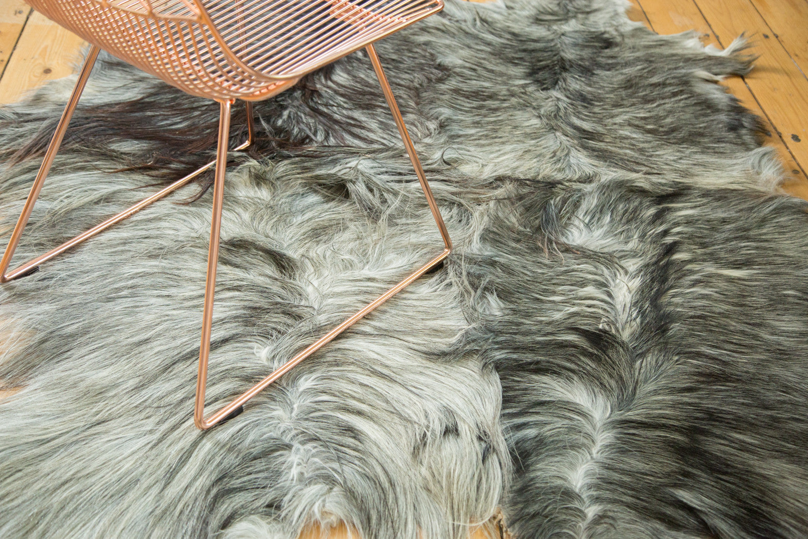 4.5x5 New Angora Skin Rug // ONH Item ee002390 Image 1