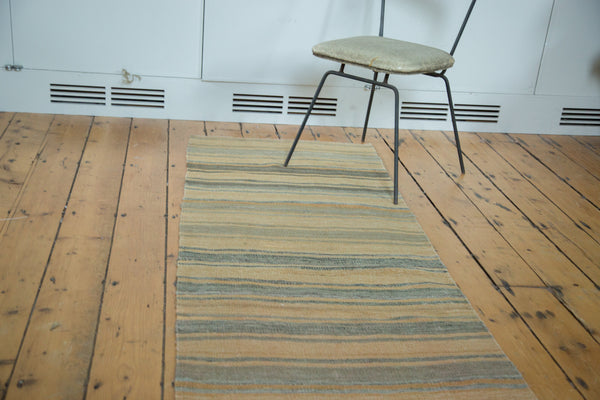 2.5x7 Vintage Kilim Rug Runner // ONH Item ee002396