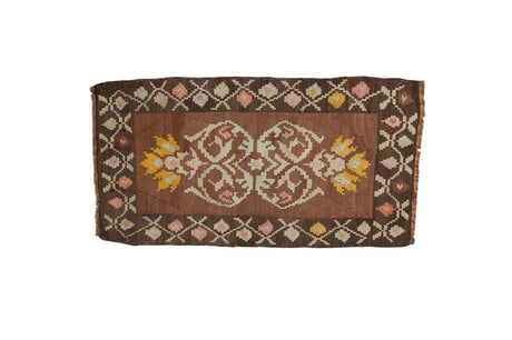 1.5x3 Vintage Kilim Rug Runner // ONH Item ee002409