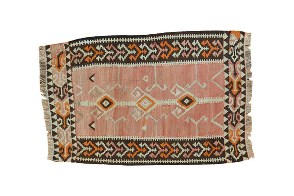2x3 Vintage Kilim Rug Mat // ONH Item ee002417