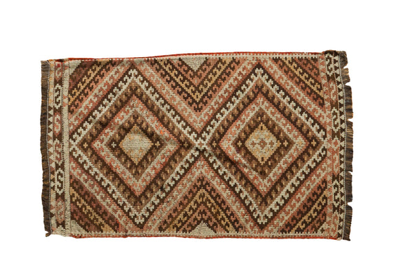 2x3 Vintage Kilim Rug Mat // ONH Item ee002418