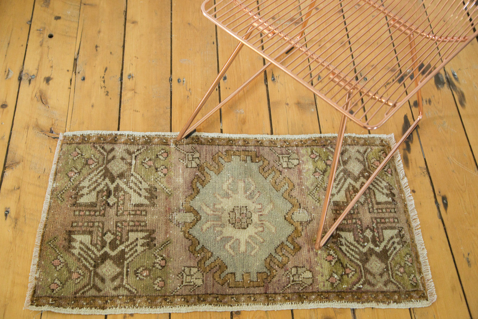 1.5x3 Vintage Oushak Rug Runner // ONH Item ee002435 Image 1