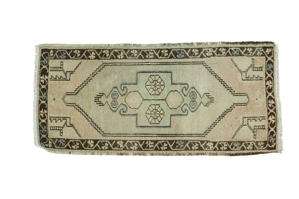 1.5x3 Vintage Oushak Rug Runner // ONH Item ee002436