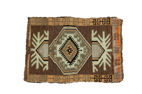 1.5x2.5 Vintage Oushak Rug Mat // ONH Item ee002452