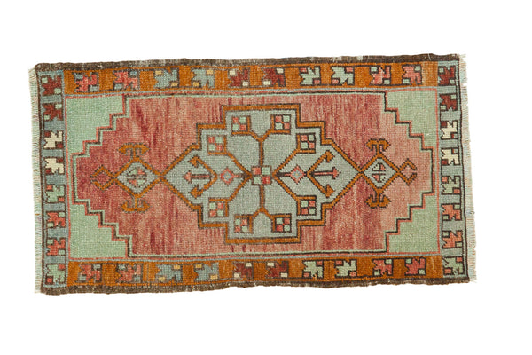 1.5x3 Vintage Oushak Rug Runner // ONH Item ee002454