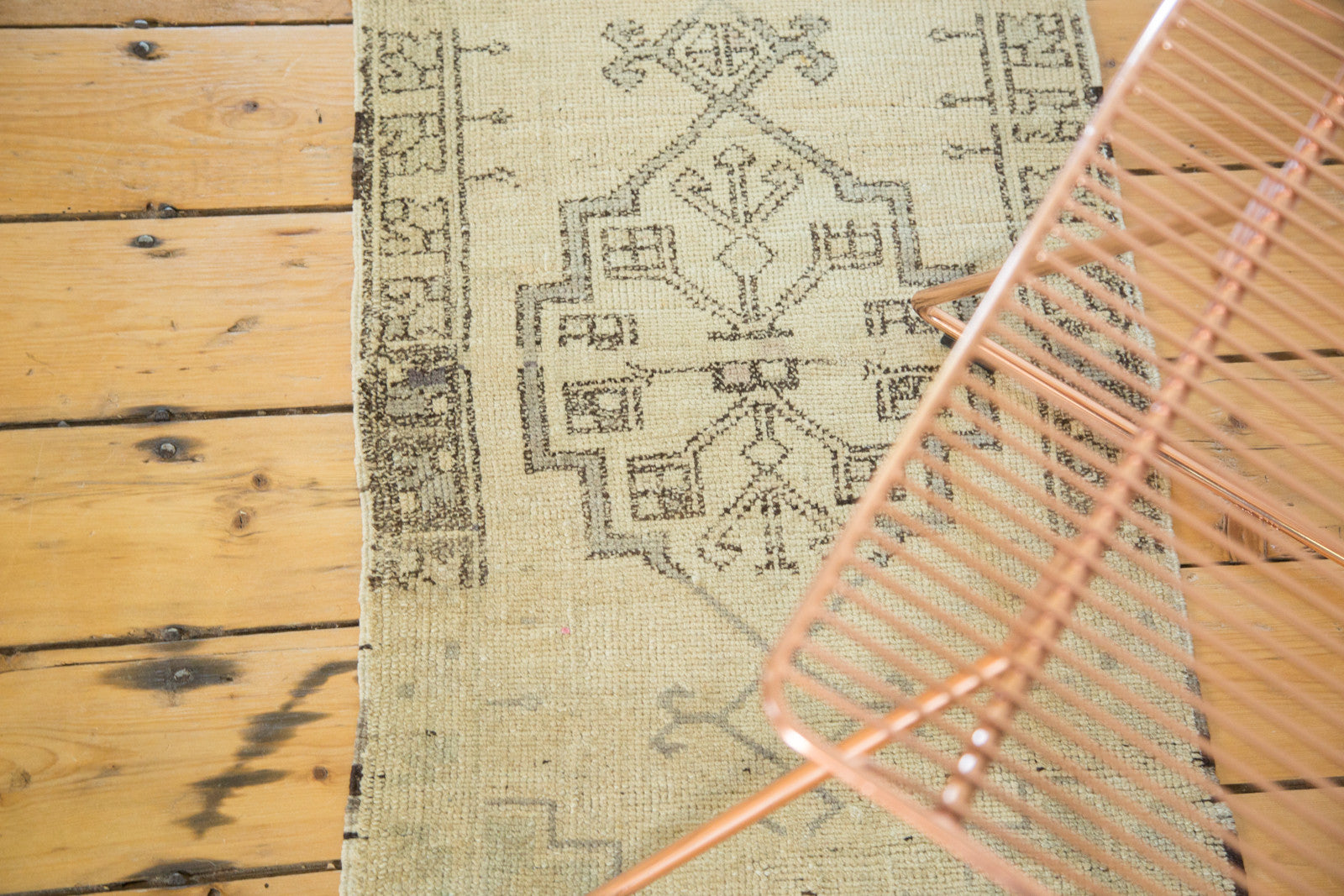 1.5x3 Vintage Oushak Rug Runner // ONH Item ee002464 Image 1