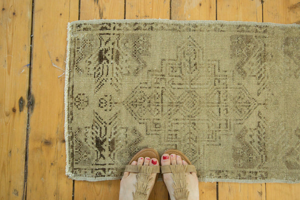1.5x2.5 Vintage Oushak Rug Mat // ONH Item ee002465 Image 1