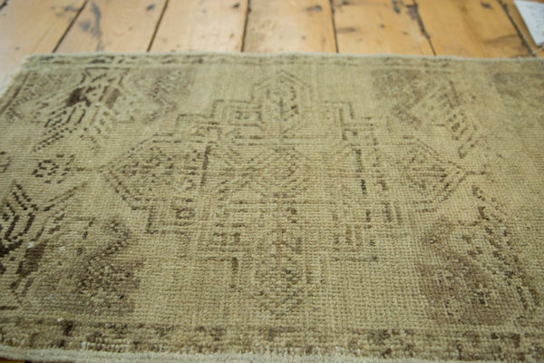 1.5x2.5 Vintage Oushak Rug Mat // ONH Item ee002465 Image 2