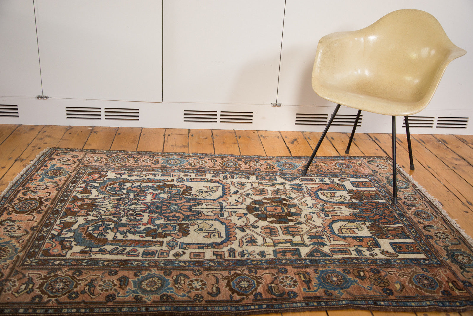 4x6 Vintage Persian Hamadan Rug // ONH Item ee002495 Image 1