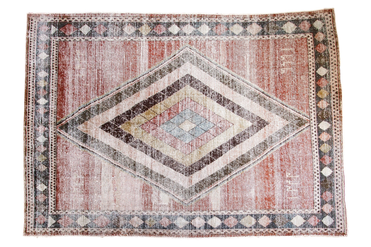 7.5x10.5 Distressed Persian Baktiari Carpet // ONH Item ee002496