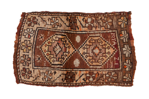 1.5x2.5 Vintage Oushak Rug Mat // ONH Item ee002563