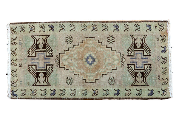 Vintage Oushak Rug Mat