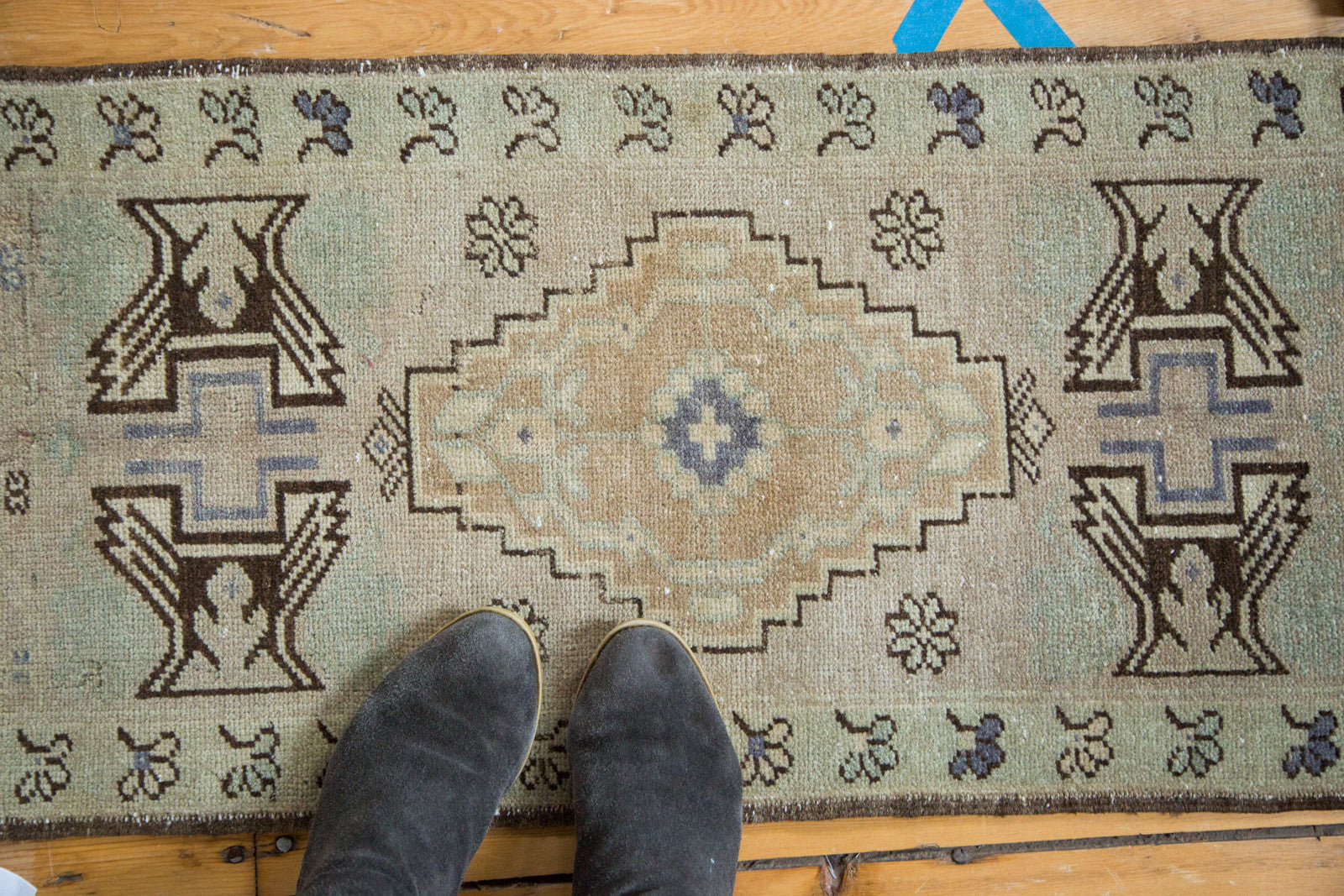 Vintage Oushak Rug Mat