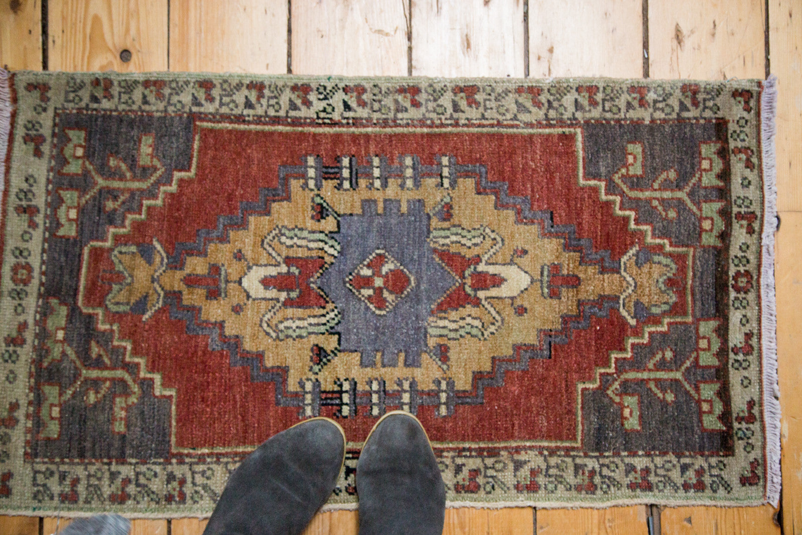 Vintage Oushak Rug Mat
