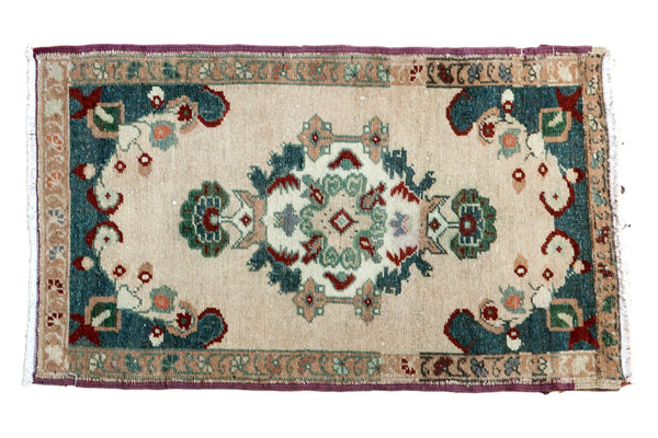 2x3.5 Vintage Oushak Rug Mat // ONH Item ee002579