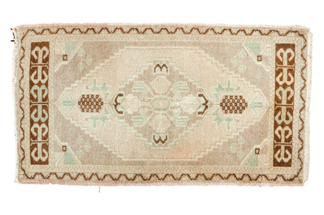 1'10" x 3'2" Vintage Oushak Rug Mat / Item ee002580 image 1