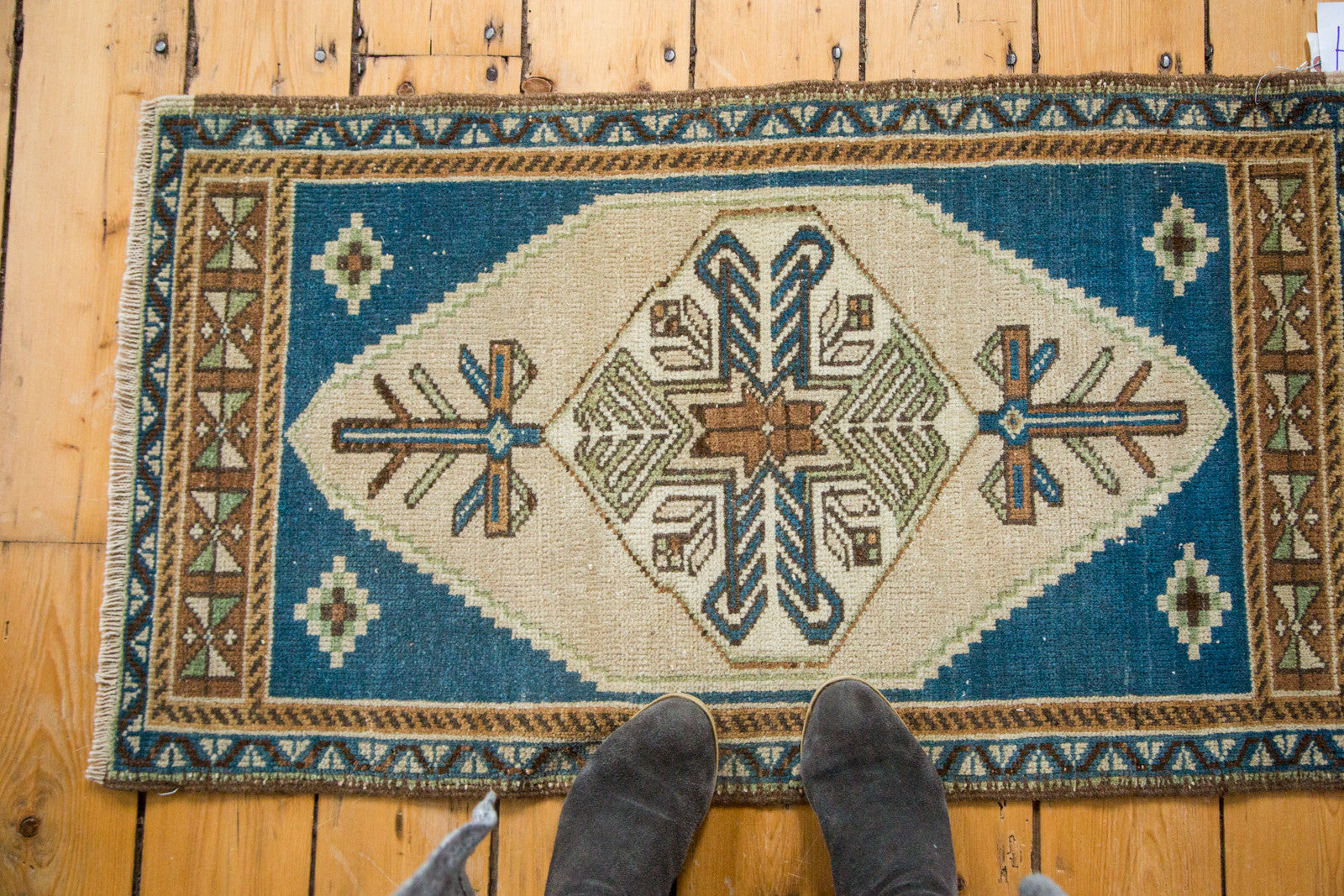 Vintage Oushak Rug Mat