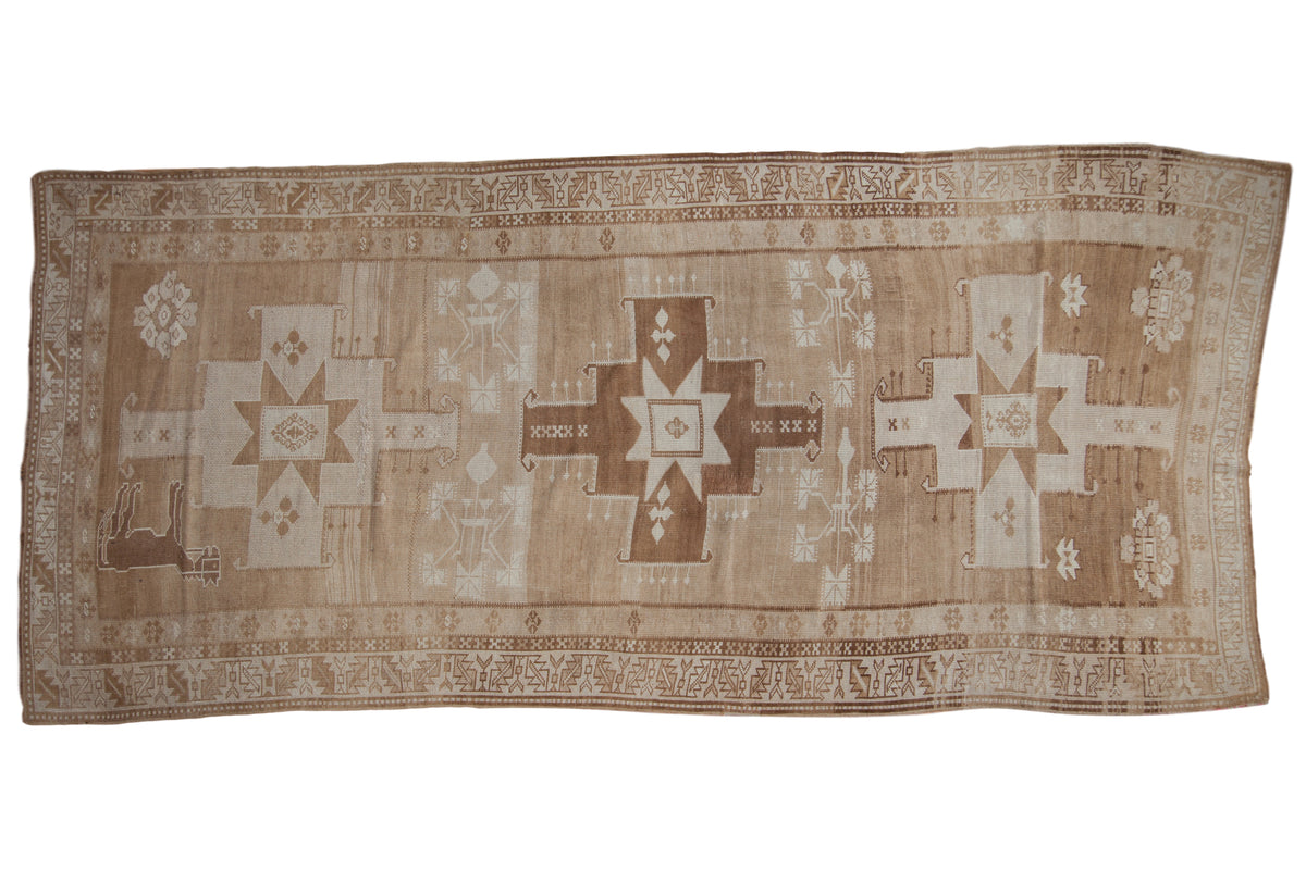 Vintage Oushak runner, triple starburst medallions, serrated border, ivory, sand, bronze, 5'9" x 12'6".