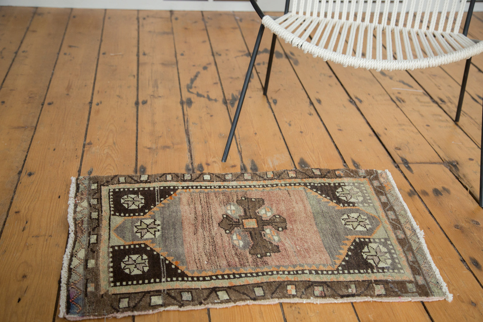 Vintage Oushak Rug Mat