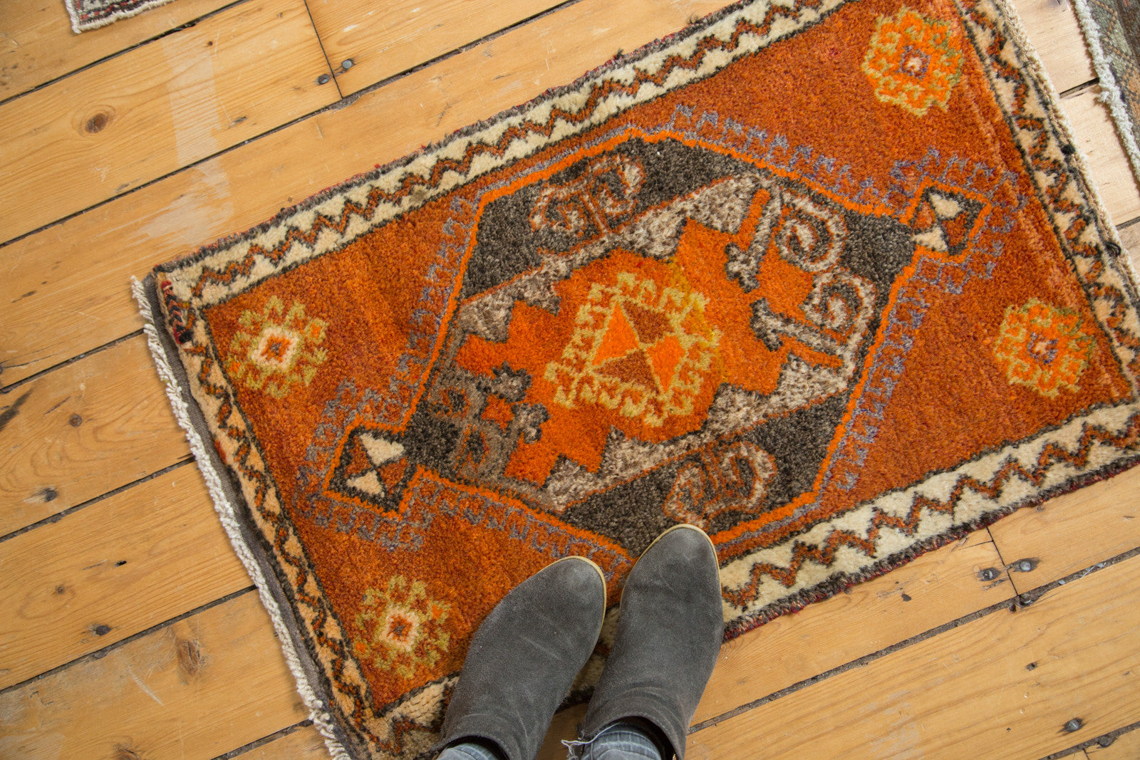 2x3.5 Vintage Oushak Rug Mat // ONH Item ee002737 Image 1