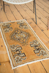Vintage Oushak runner corner detail: tangerine orange field, germinating plant motif, ivory fringe.