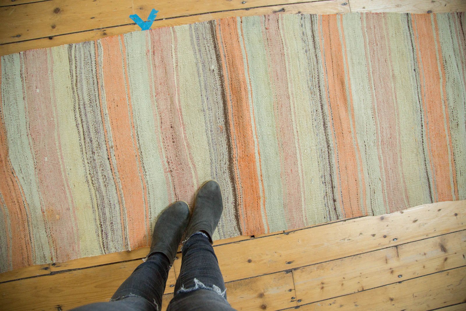 2.5x9.5 Vintage Blanched Kilim Rug Runner // ONH Item ee002845 Image 1