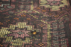  Vintage Distressed Jijim Carpet / Item ee002848 image 5