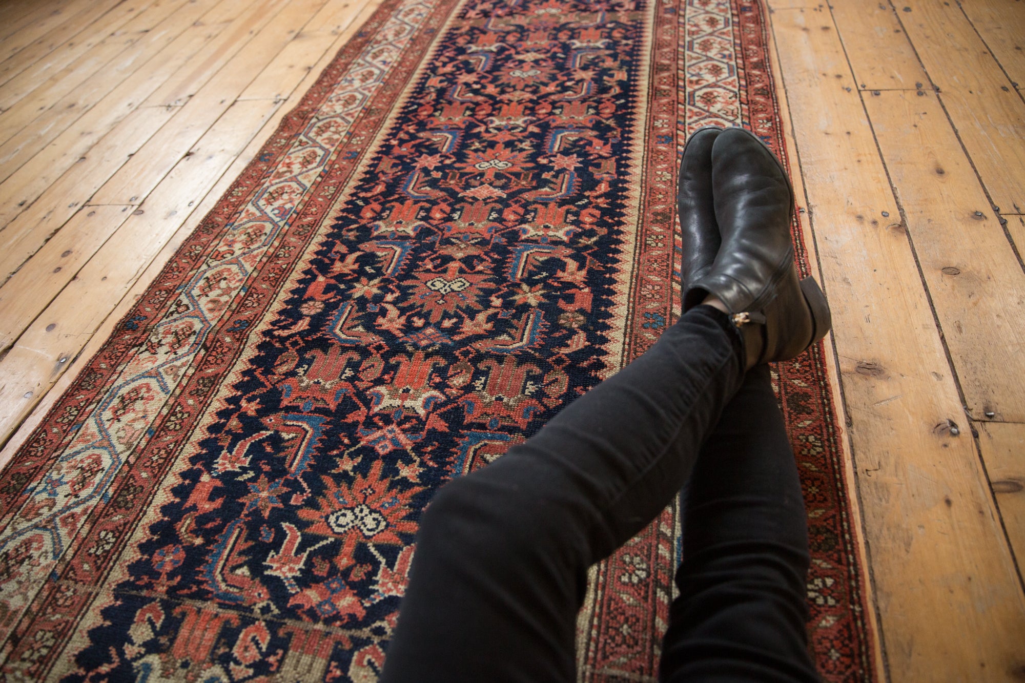 3.5x16.5 Vintage Malayer Rug Runner // ONH Item ee002855 Image 1