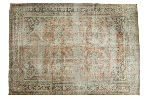 Vintage Distressed Mahal Carpet