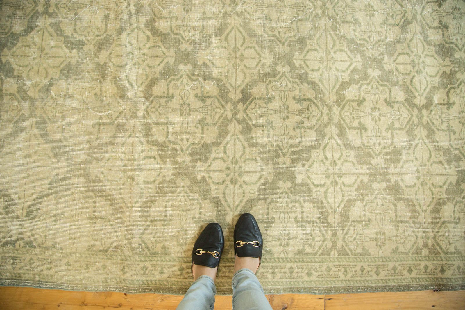 7x10.5 Vintage Distressed Oushak Carpet // ONH Item ee002866 Image 1