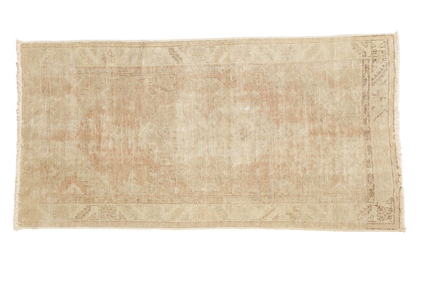 2'9" x 5'3" Vintage Distressed Oushak Rug / Item ee002870 image 1