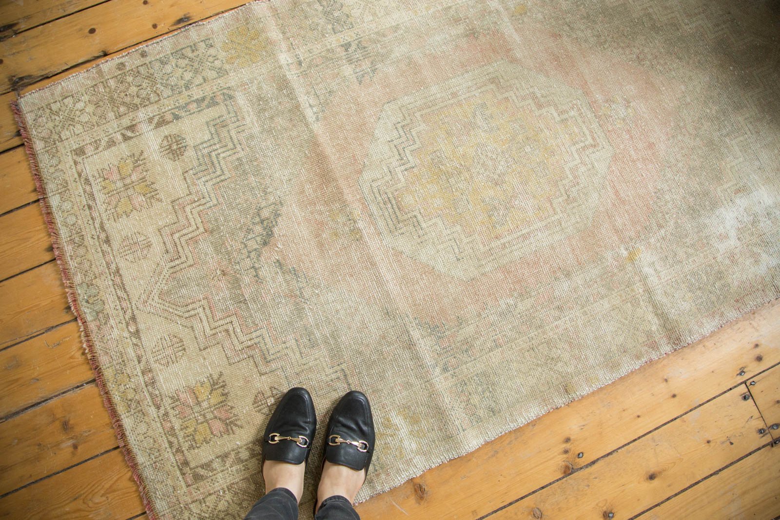 4x6.5 Vintage Distressed Oushak Rug // ONH Item ee002894 Image 1