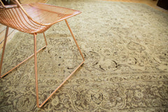  Vintage Distressed Meshed Carpet / Item ee002913 image 3