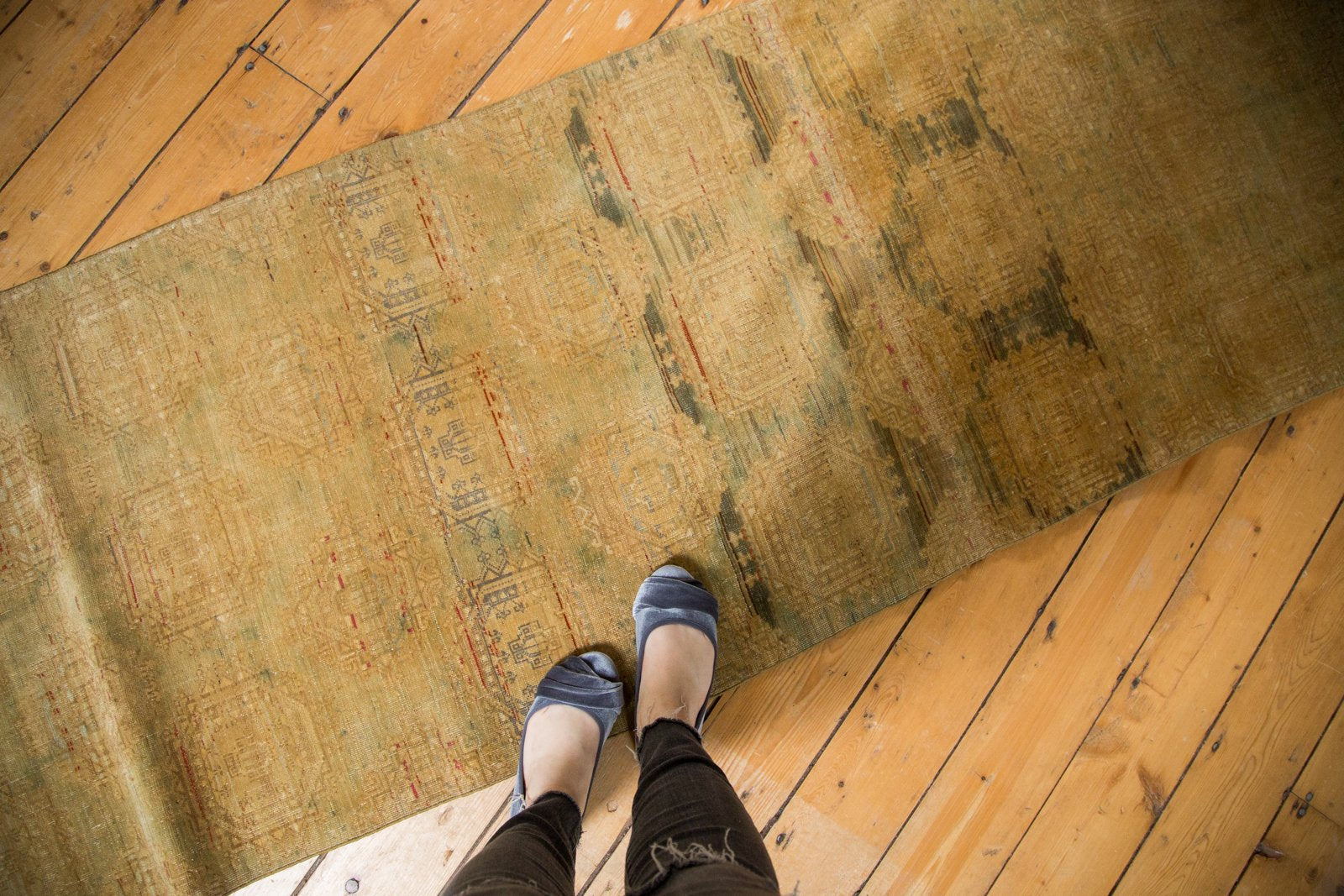  Vintage Distressed Fine Pak Bokhara Rug Runner / Item ee002918 image 2