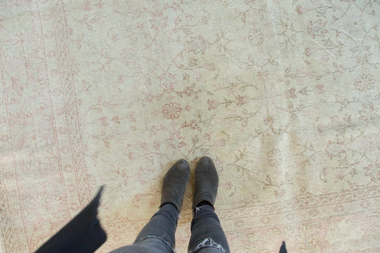 8.5x12.5 Vintage Distressed Oushak Carpet // ONH Item ee002941 Image 1