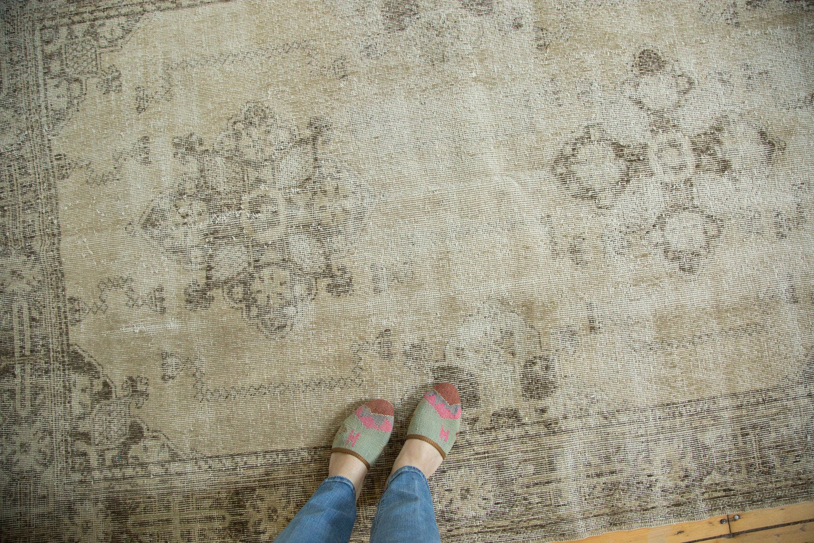 5x13 Vintage Distressed Sparta Rug Runner // ONH Item ee002944 Image 1