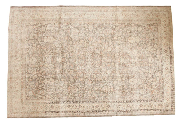 7x10.5 Vintage Distressed Sivas Carpet // ONH Item ee002946