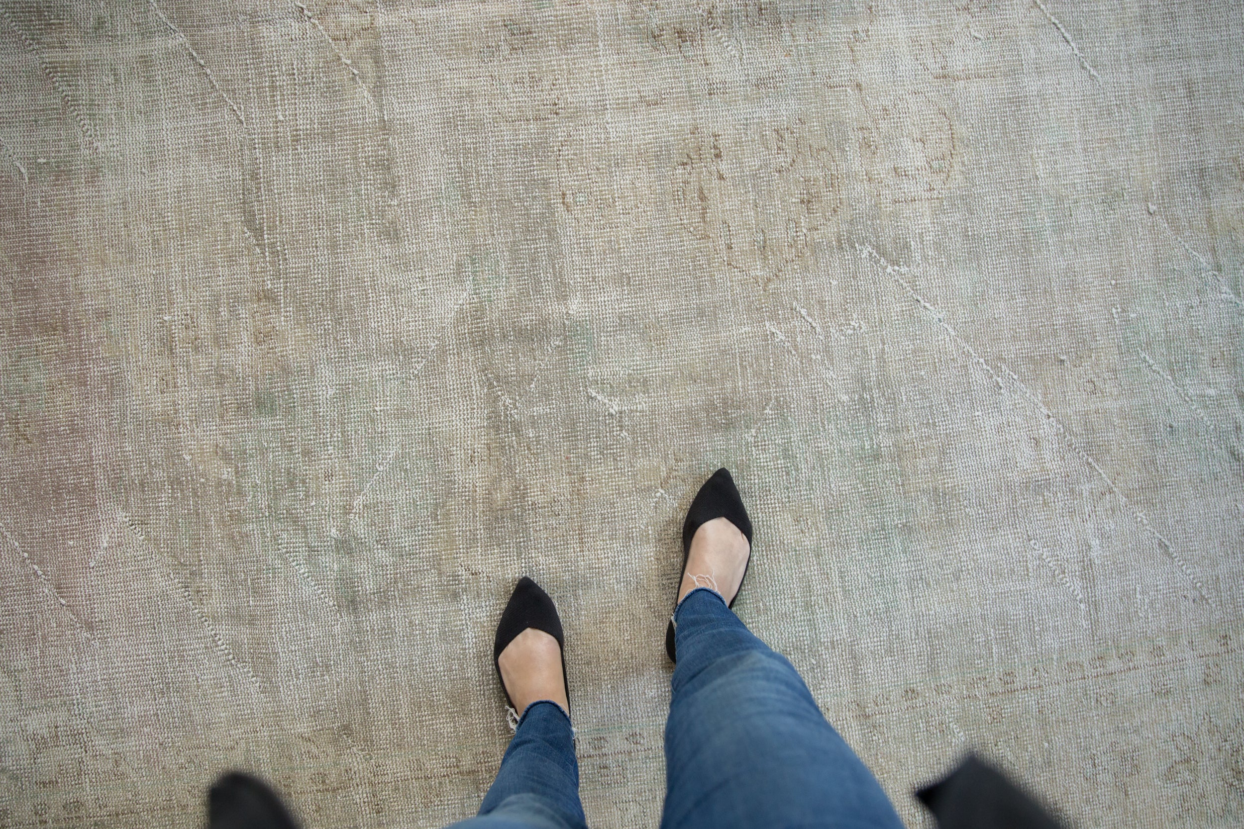 9.5x13 Vintage Distressed Oushak Carpet // ONH Item ee002948 Image 1