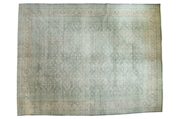 Vintage Distressed Mahal Carpet