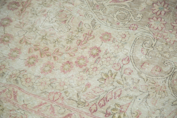 9x12.5 Vintage Distressed Meshed Carpet // ONH Item ee002964 Image 9