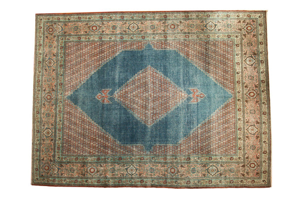 Vintage Distressed Mahal Carpet