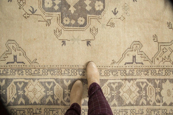  Vintage Distressed Oushak Carpet / Item ee003046 image 2
